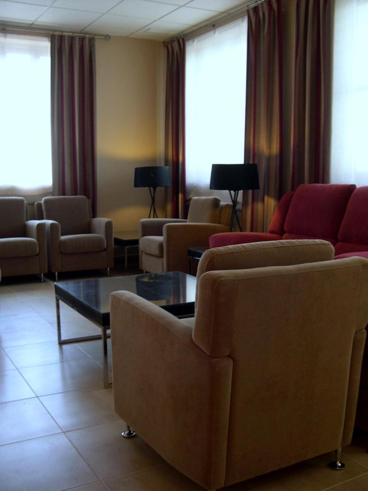 Confluent Health Resort Cofrentes Luaran gambar