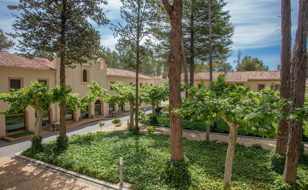 Confluent Health Resort Cofrentes Luaran gambar